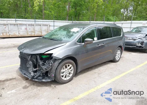 2022 Chrysler Pacifica Touring L z USA, uszkodzony, nr VIN 2C4RC1BG5NR142176